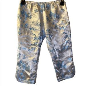 Chinese Brocade Light Blue Capri Pants (Size: 6)